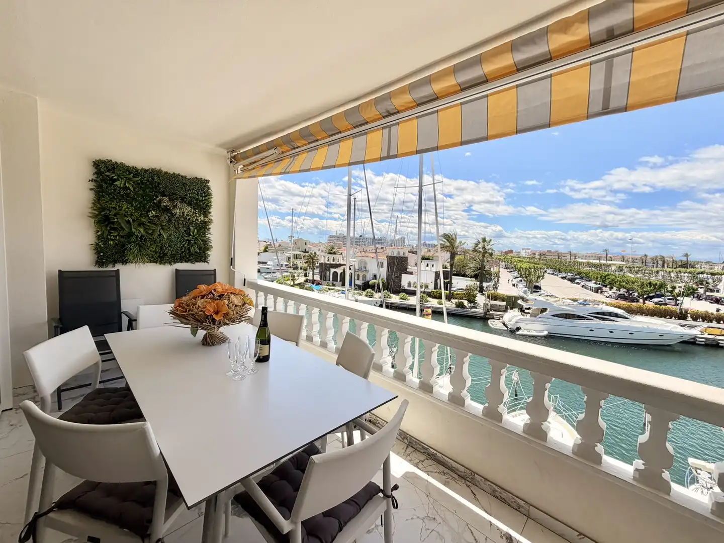 Terraza de Dúplex en venta en Empuriabrava con Calefacción, Terraza y Horno