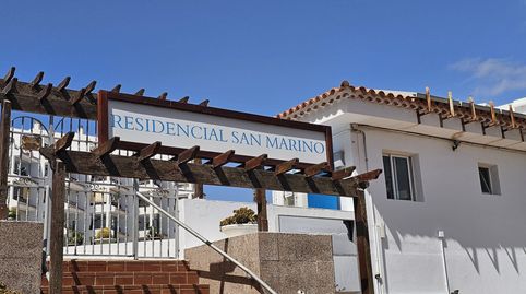 Foto 3 de Piso en venta en Av. Ámsterdam, Los Cristianos, Arona