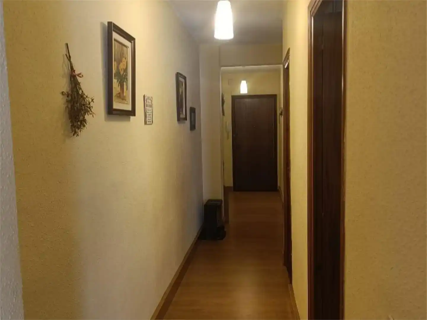 Wohnung zum Verkauf in Bejís mit Klimaanlage und Balkon