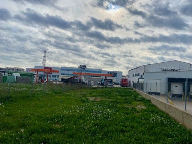 Vista exterior de Terreny industrial en venda en Aldaia