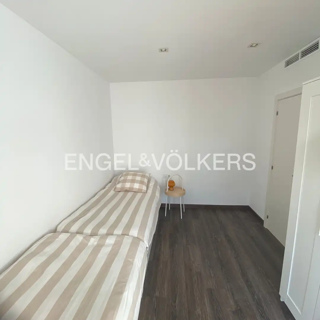 Schlafzimmer von Wohnung zur Miete in Sitges mit Klimaanlage, Heizung und Terrasse