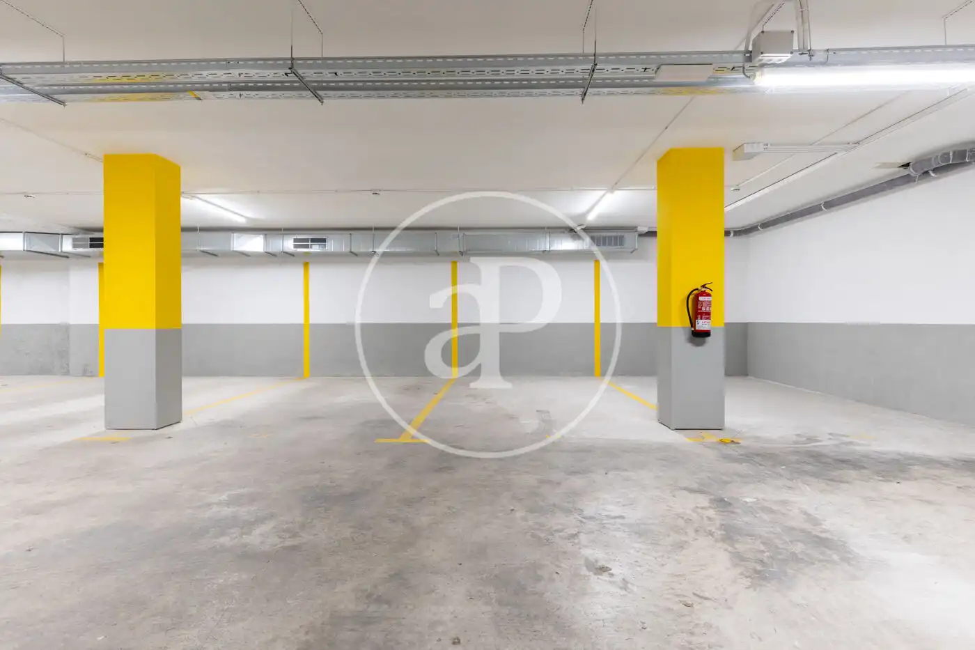 Parking of Flat for sale in Sant Cugat del Vallès  with Air Conditioner, Heating and Storage room