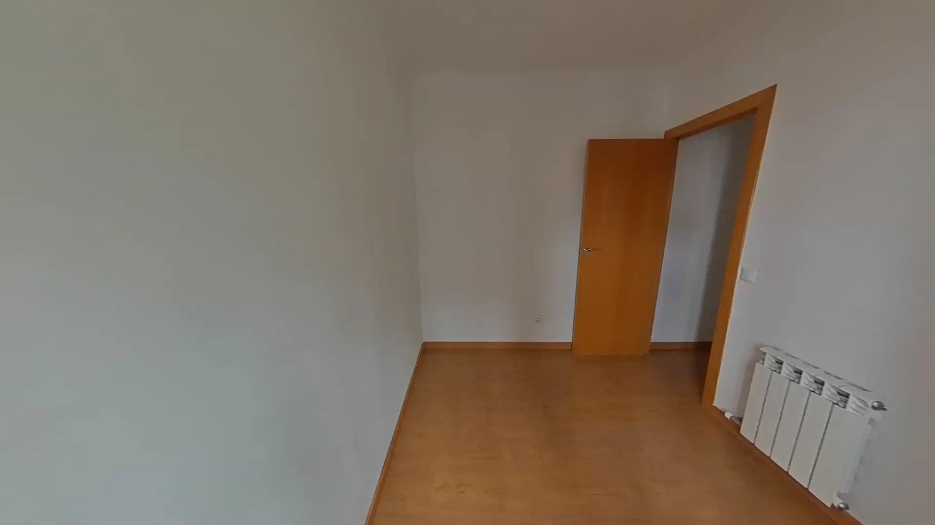 Schlafzimmer von Wohnung zum Verkauf in L'Hospitalet de Llobregat mit Heizung