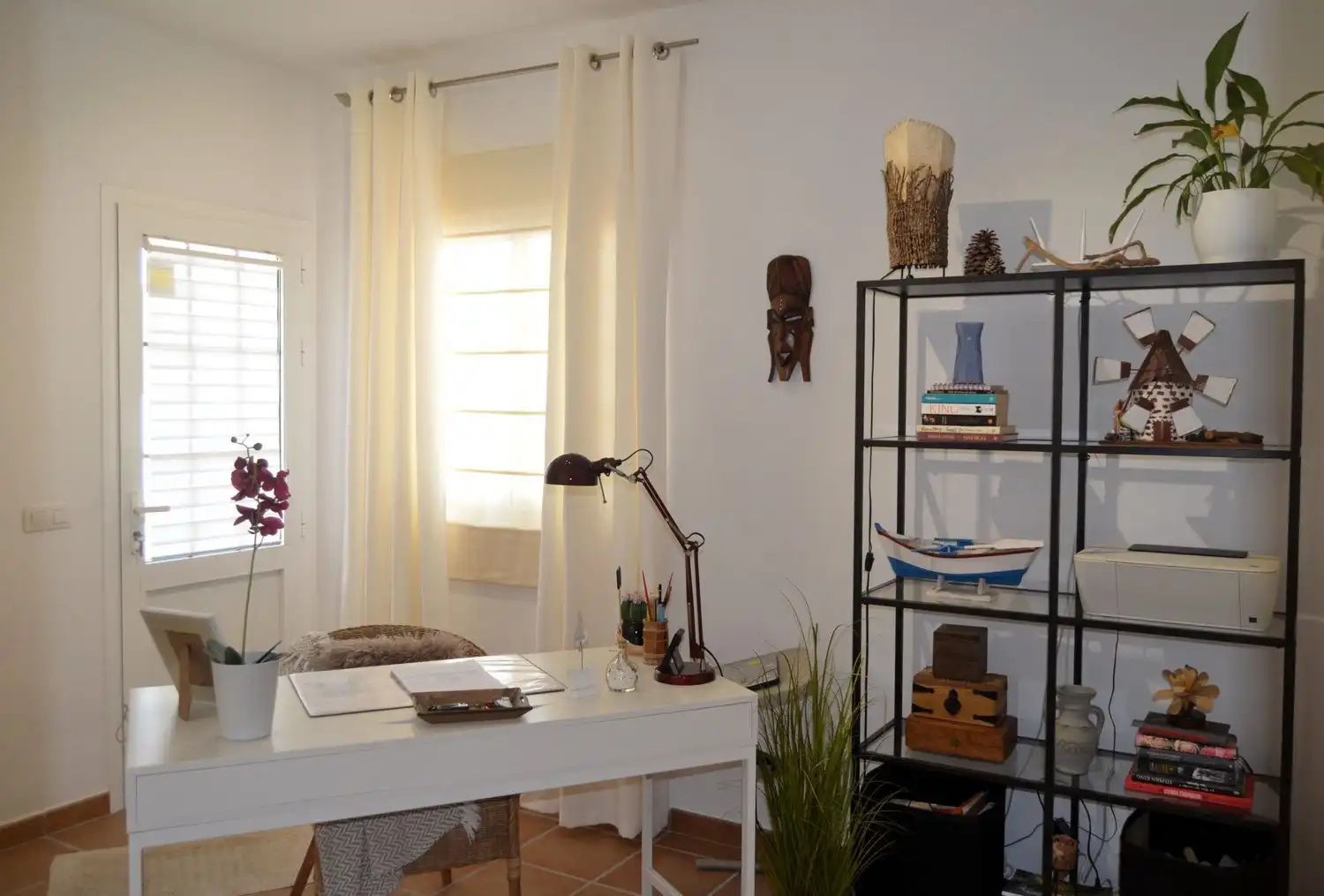 Dormitori de Casa o xalet en venda en La Oliva amb Aire condicionat, Jardí privat i Terrassa