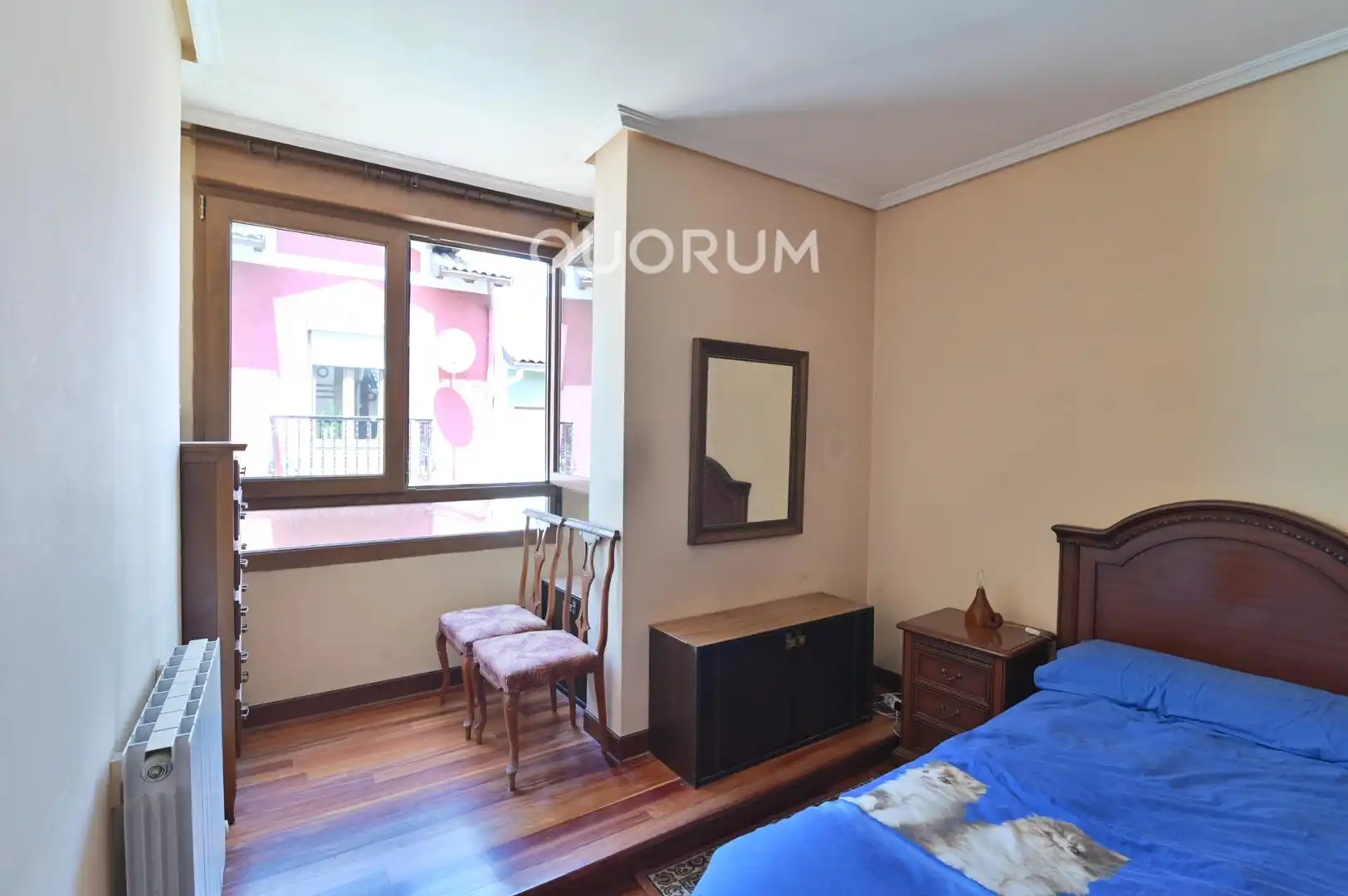 Dormitori de Casa adosada en venda en Bilbao  amb Calefacció, Jardí privat i Terrassa