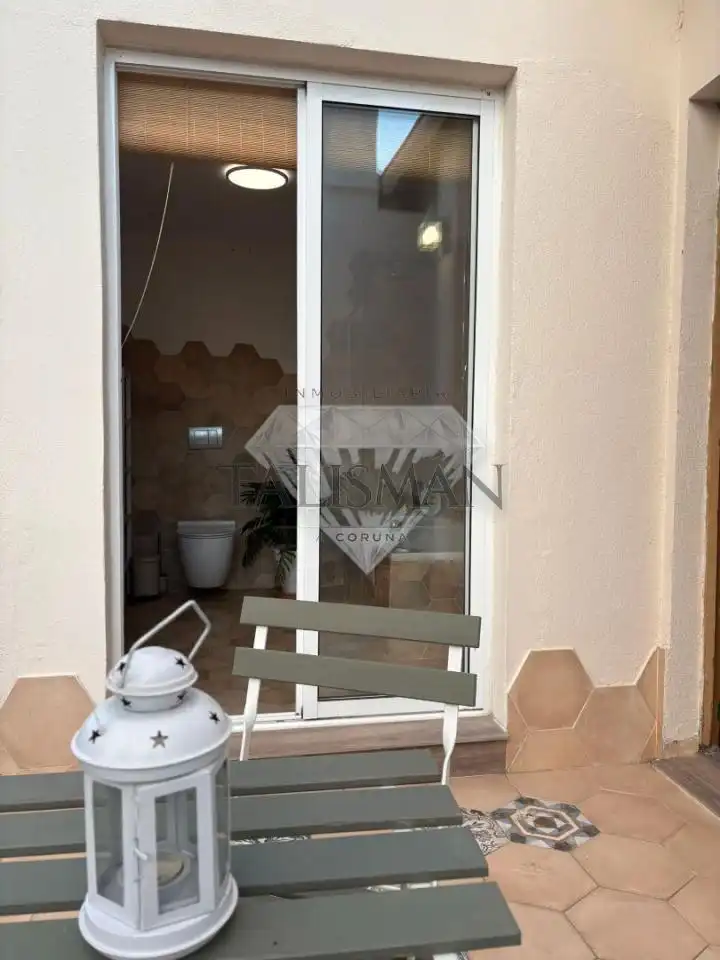 Terrassa de Casa o xalet en venda en Bergondo amb Calefacció, Jardí privat i Terrassa