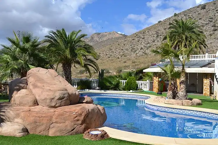Xalet amb piscina en venda a Hondón de las Nieves / El Fondó de les Neus, imagen 12