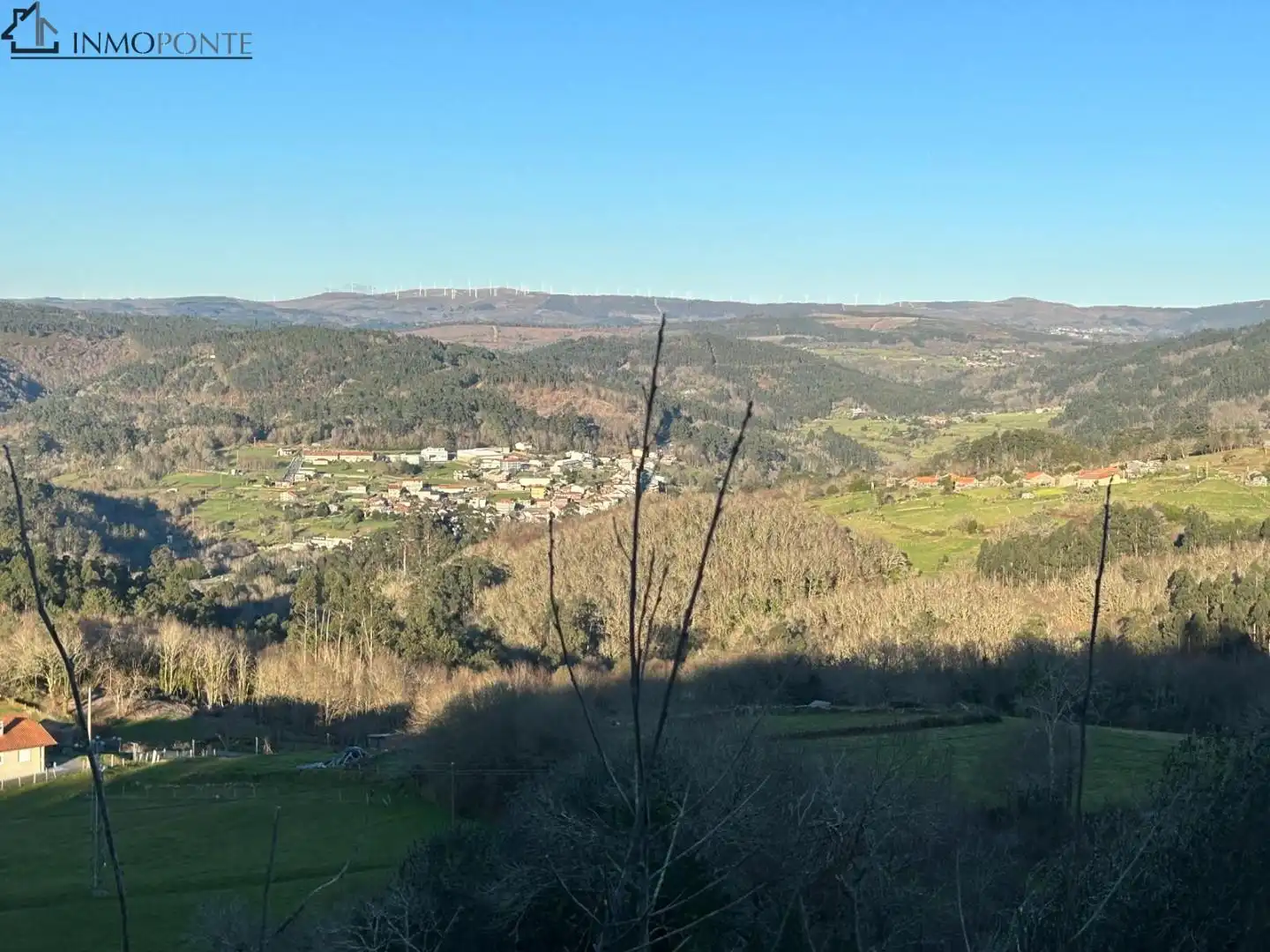 Vista exterior de Casa o xalet en venda en Cerdedo amb Jardí privat i Traster
