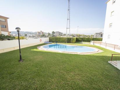 Swimming pool of Planta baja for sale in El Vendrell  with Air Conditioner, Terrace and Alarm