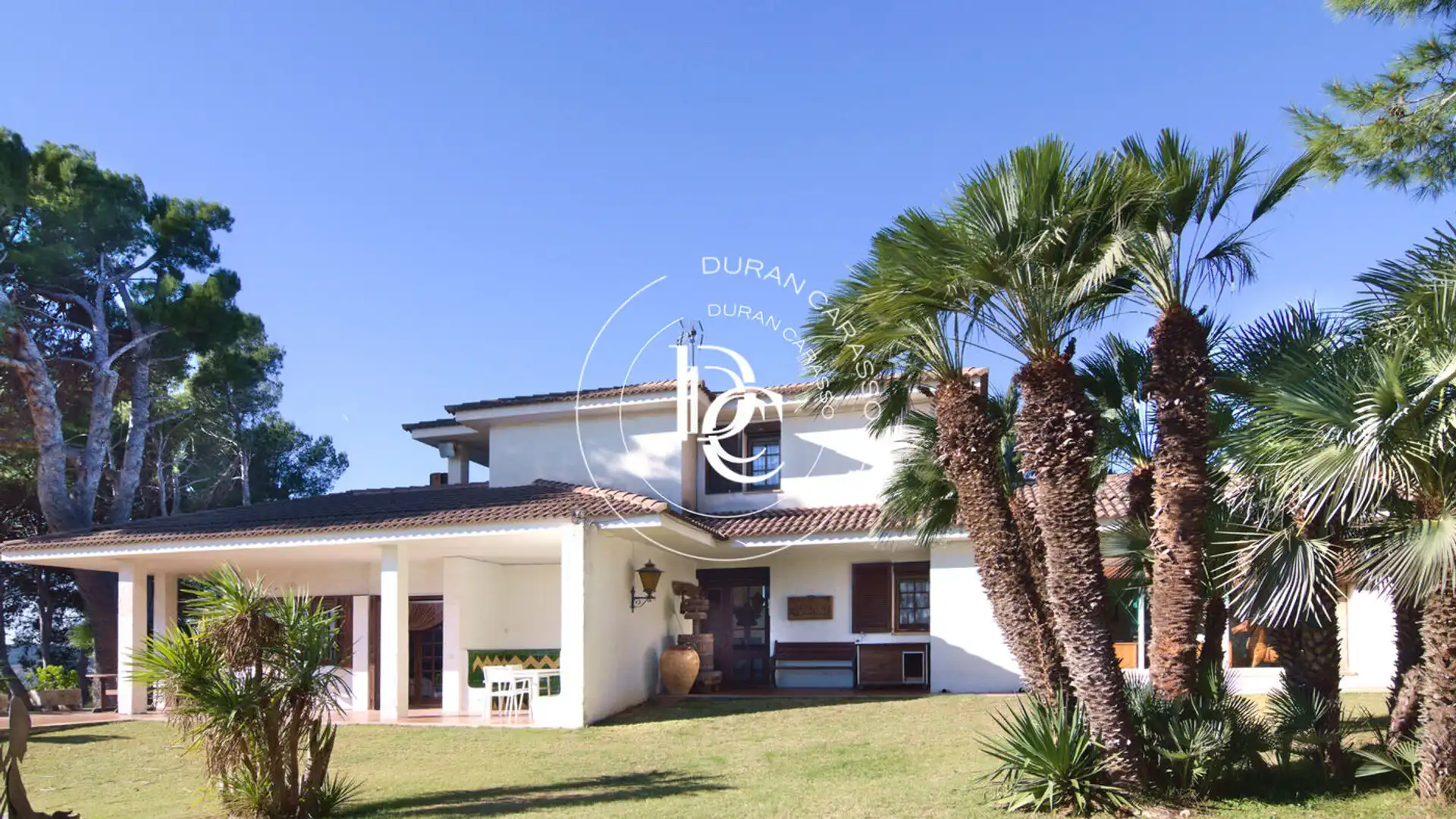 Vista exterior de Casa o xalet en venda en El Vendrell amb Aire condicionat, Calefacció i Jardí privat