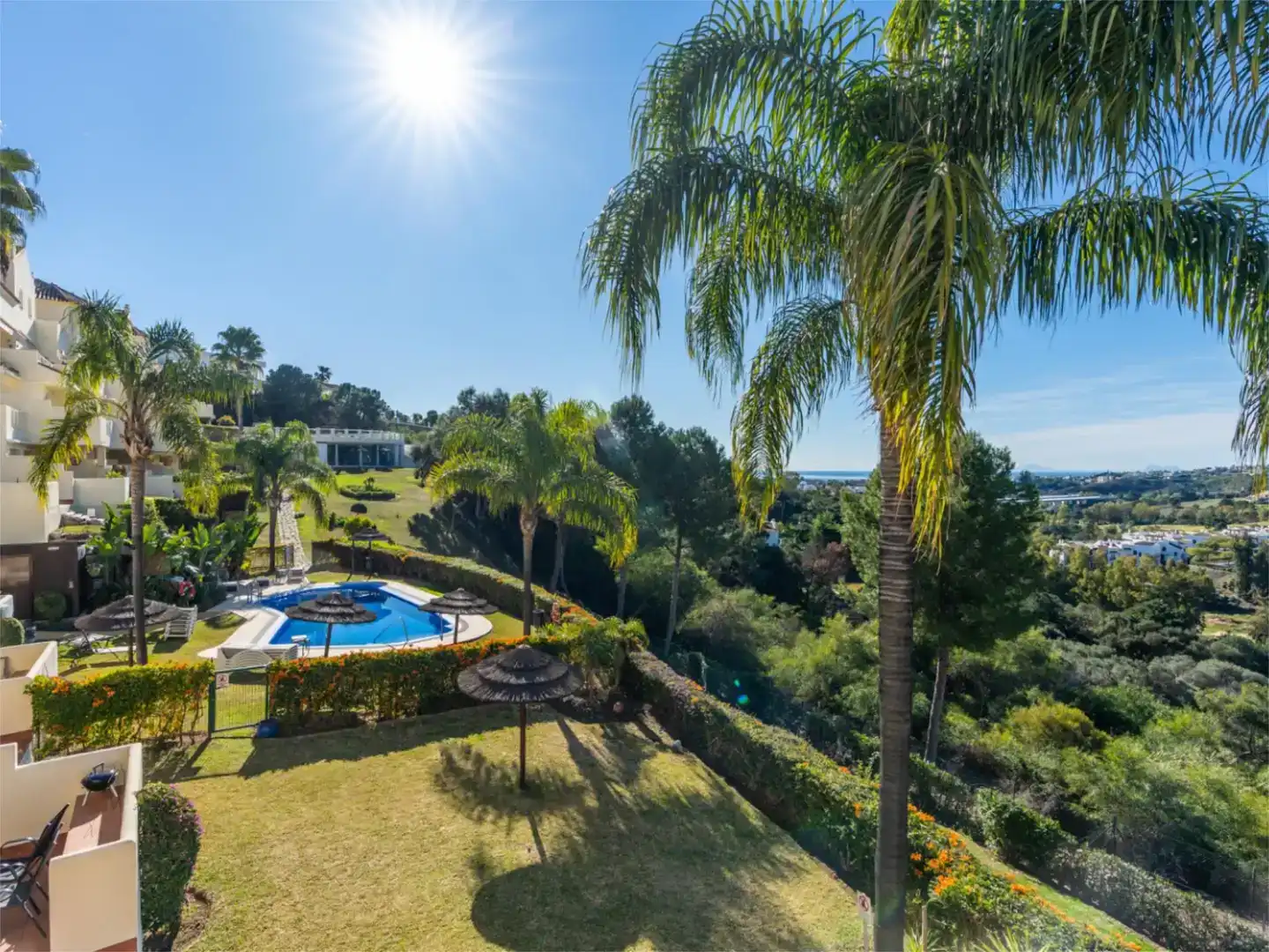 Garden of Flat for sale in Benahavís  with Air Conditioner, Terrace and Swimming Pool
