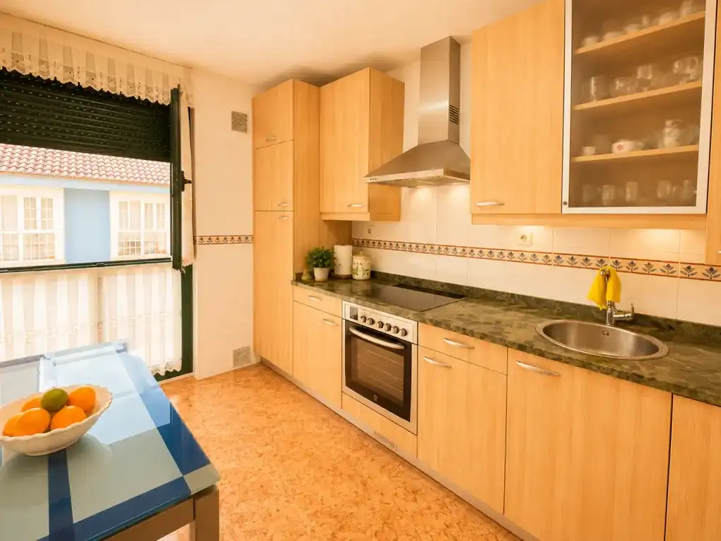 Cocina de Apartamento en venta en Cabrales con Calefacción y Amueblado