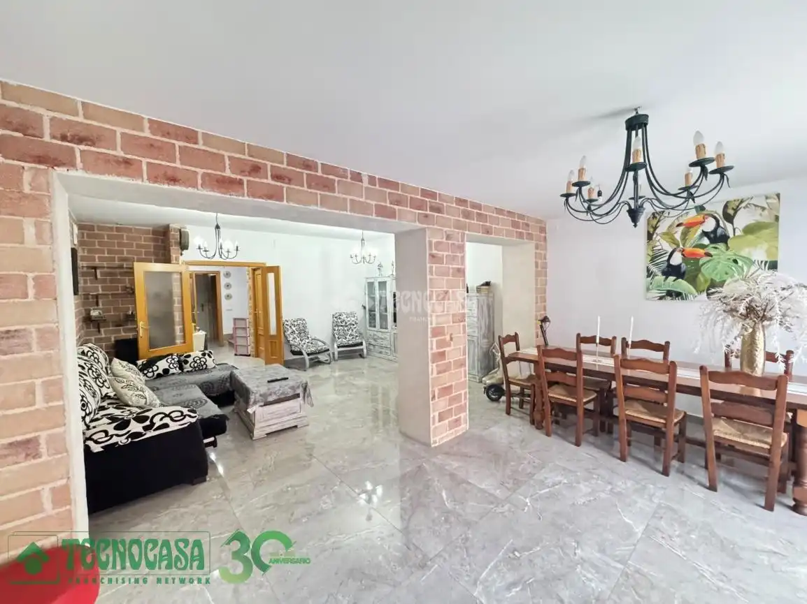 Casa adosada en venta en Pedro Muñoz, Ciudad Real
