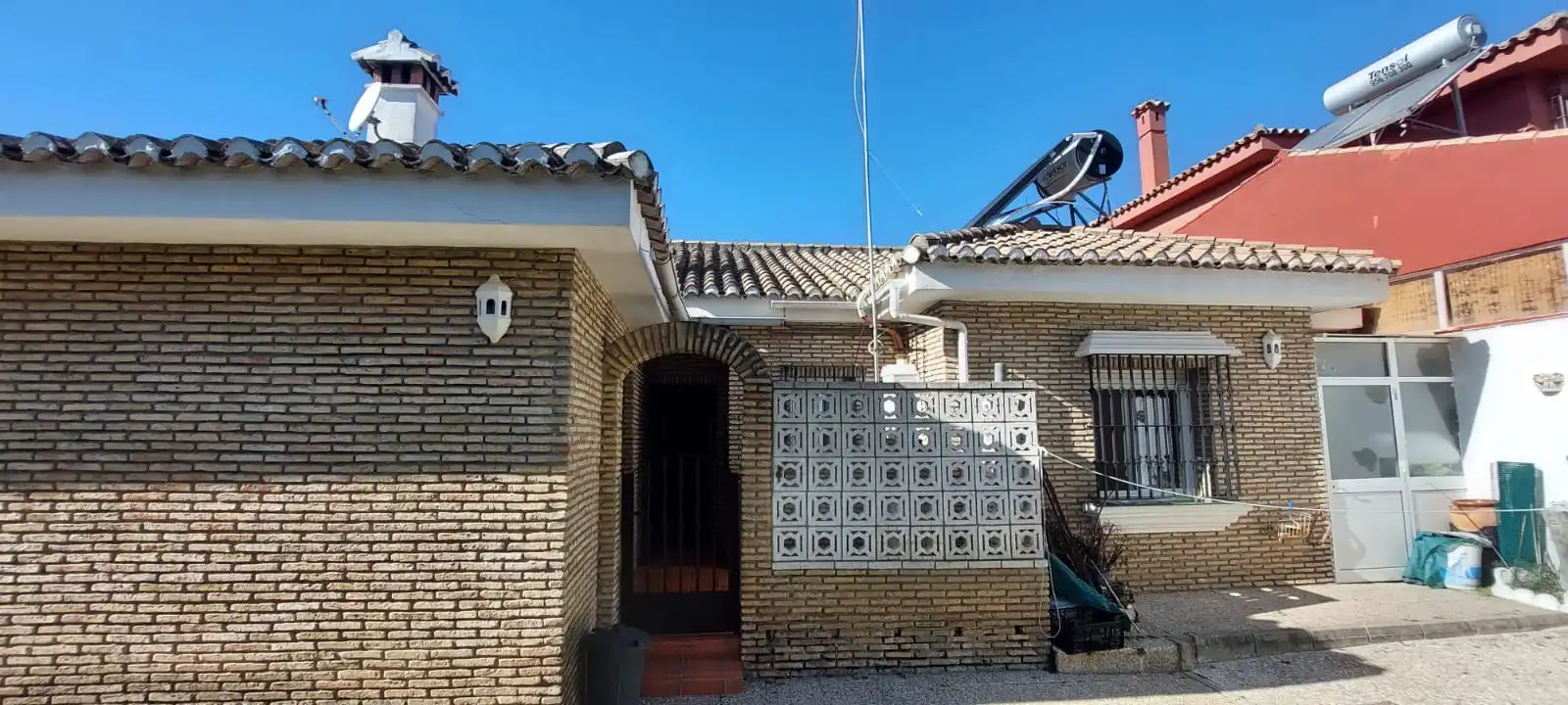 Chalet con terraza en venta en Calle de las Petunias, imagen 4