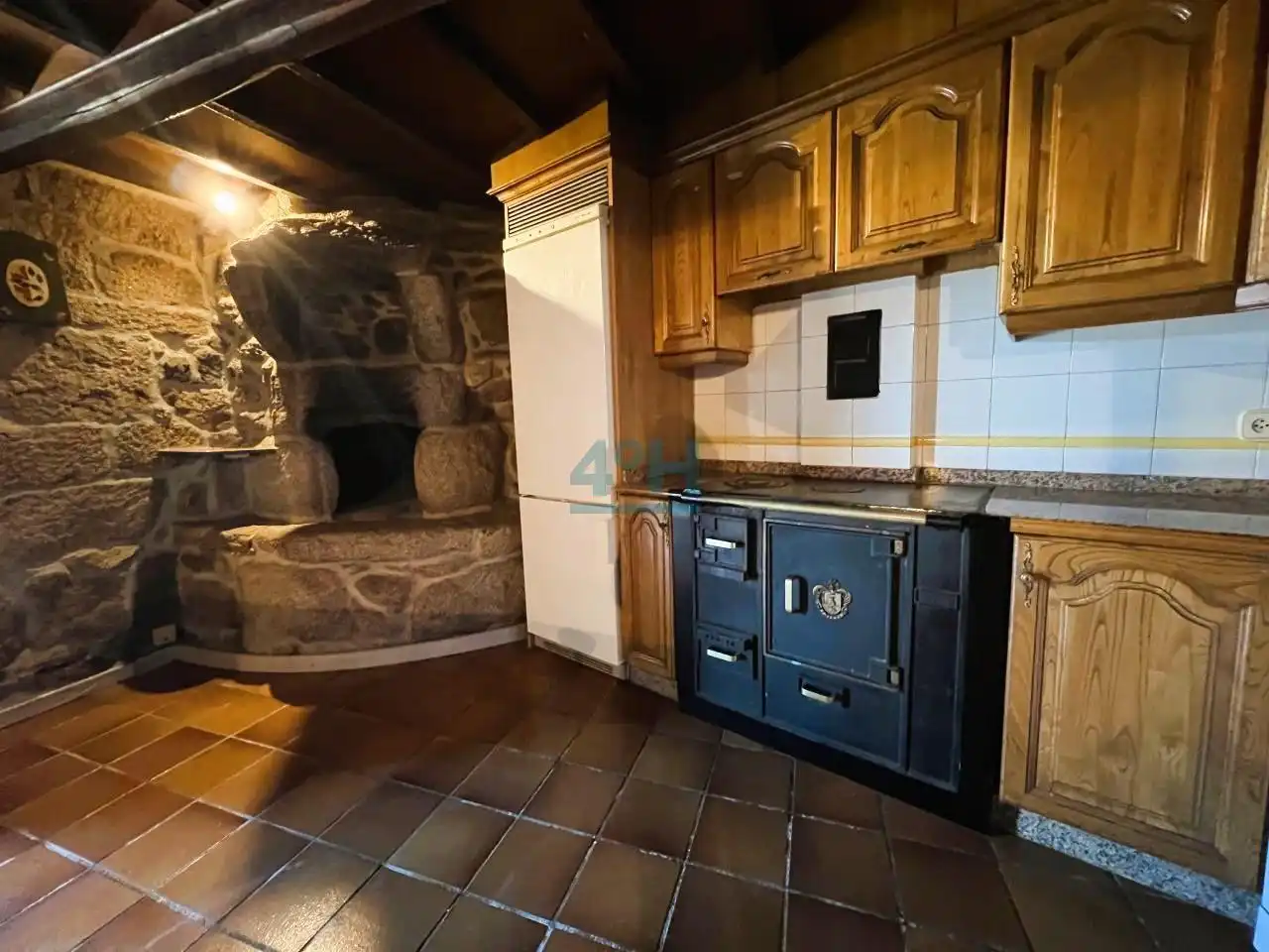 Küche von Country house zum Verkauf in San Cibrao das Viñas mit Heizung, Privatgarten und Terrasse
