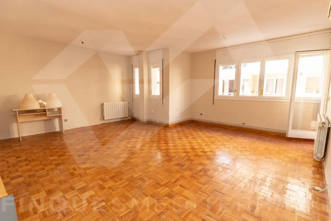 Living room of Flat for rent in Tarragona  with Heating, Parquet flooring and Terrace