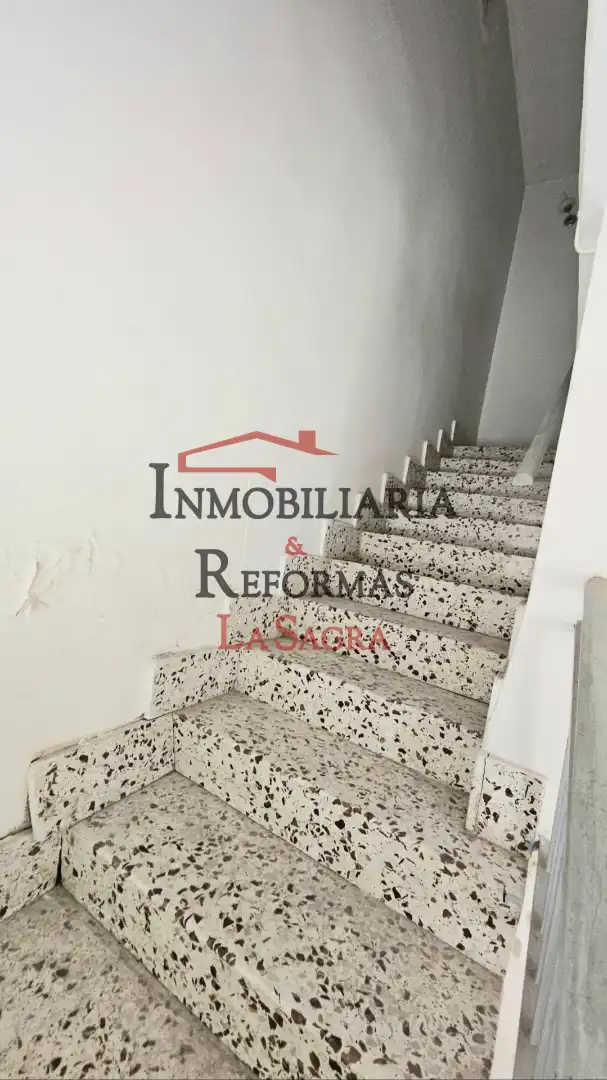 Vista exterior de Casa o chalet en venta en Esquivias con Calefacción y Trastero