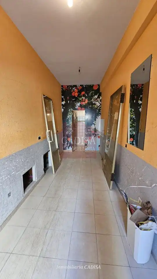Geschaftsraum zum Verkauf in Salamanca