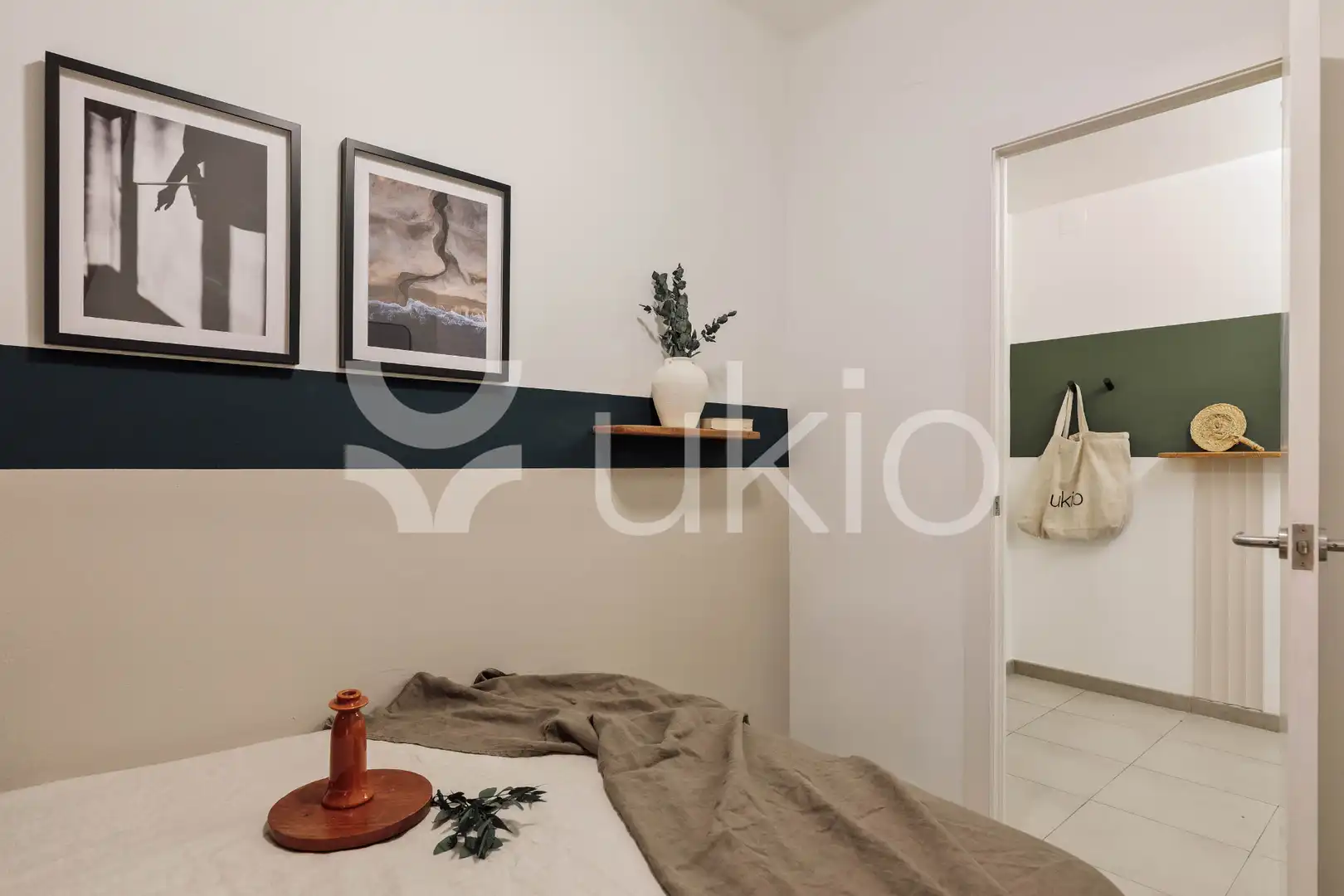 Habitación de Apartamento de alquiler en Barcelona con Aire acondicionado, Calefacción y Amueblado