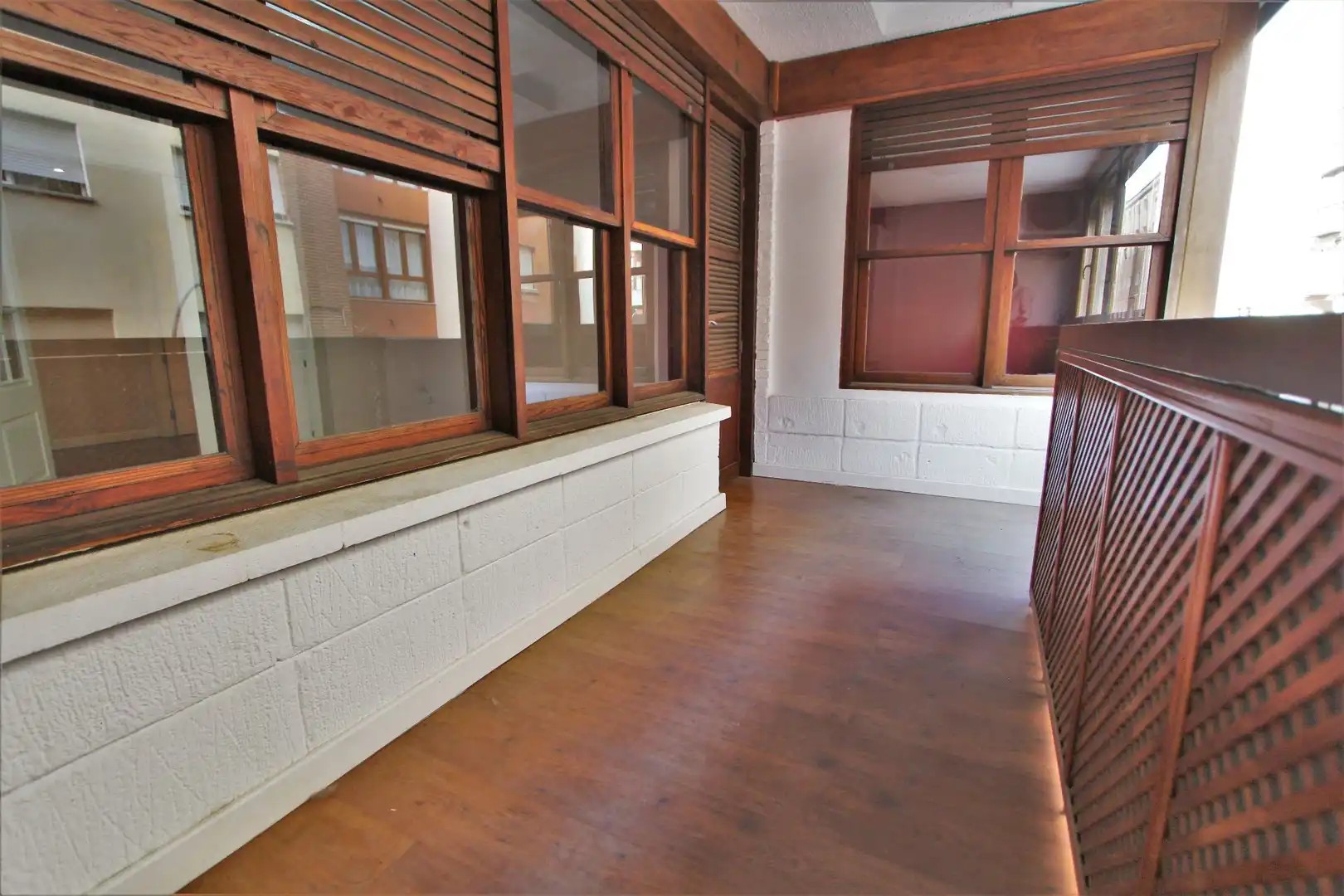 Wohnung zum Verkauf in Badajoz mit Klimaanlage, Heizung und Terrasse