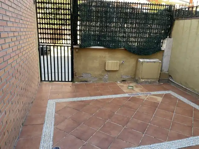 Semi-detached house for sale in C/ Número seis, imagen 14