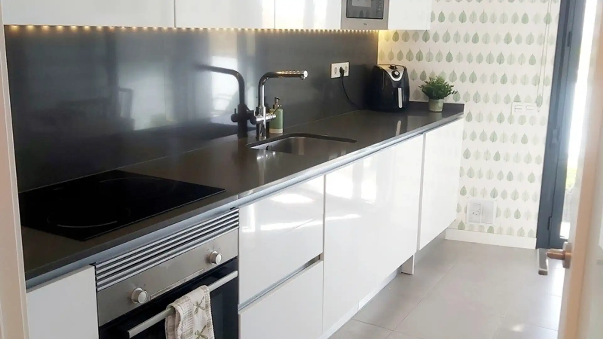 Piso de alquiler en Carrer de Guillem Oliver, Nou Eixample Nord