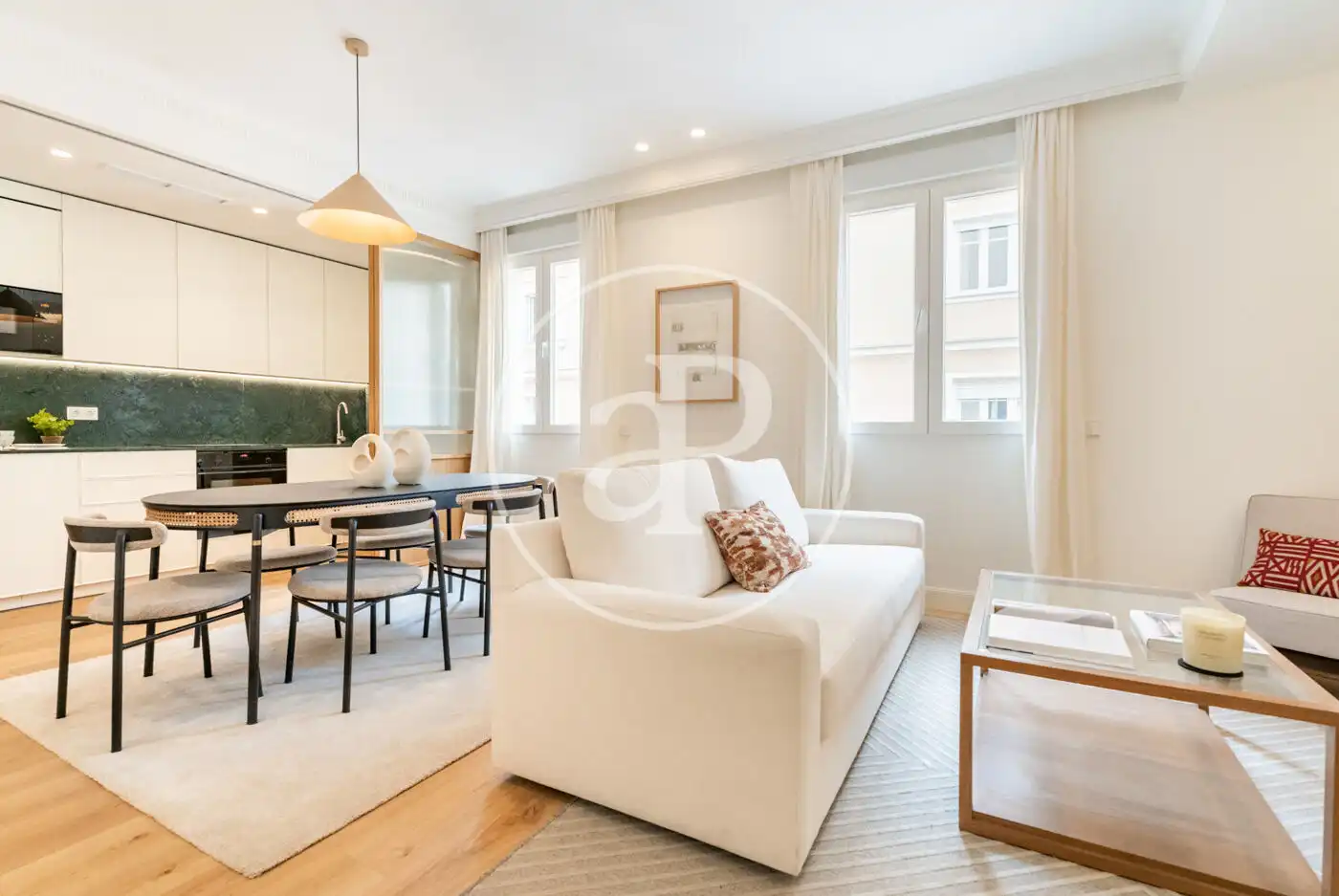 Vista exterior de Pis en venda en  Madrid Capital amb Aire condicionat i Calefacció