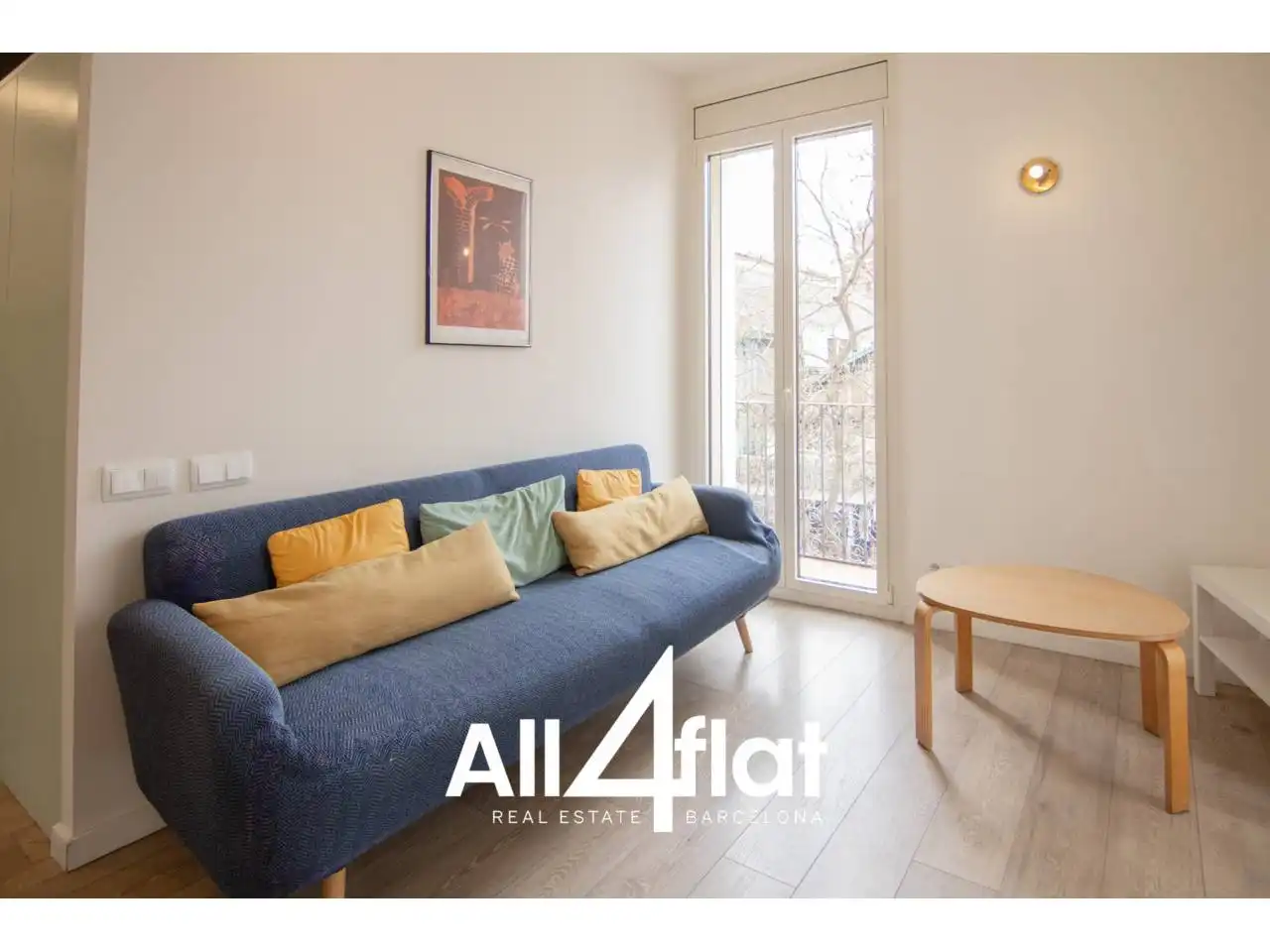 Exterior view of Flat for sale in  Barcelona Capital  with Air Conditioner, Parquet flooring and Terrace