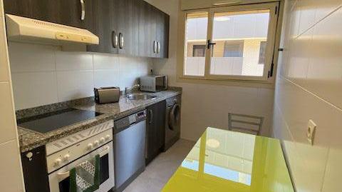 Foto 5 de Piso de alquiler en HUCA - La Cadellada, Oviedo