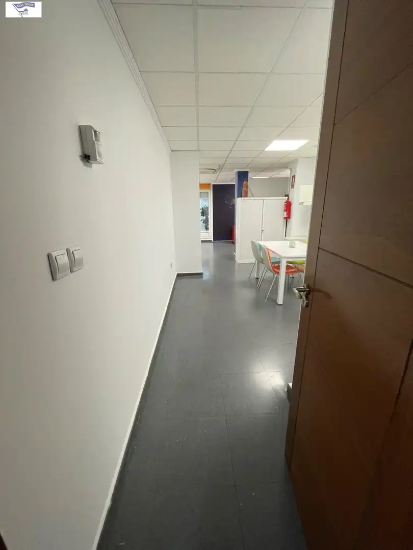 Büro zur Miete in Albacete mit Heizung
