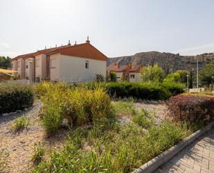 Vista exterior de Casa o xalet de lloguer en  Granada Capital amb Terrassa i Balcó