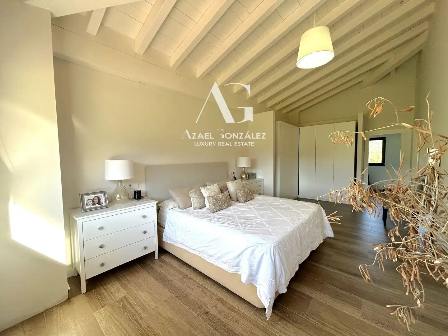 Bedroom of Houses for sale in Cabuérniga, Cantabria