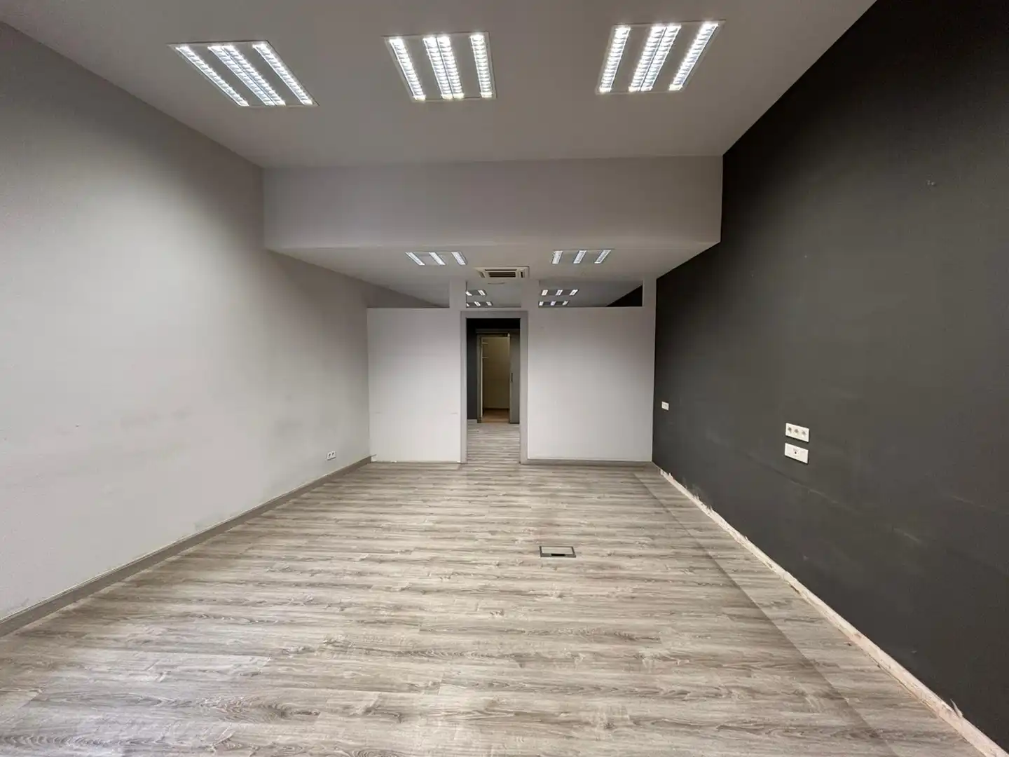 Local comercial de lloguer a Carrer Catalunya 3, imagen 5