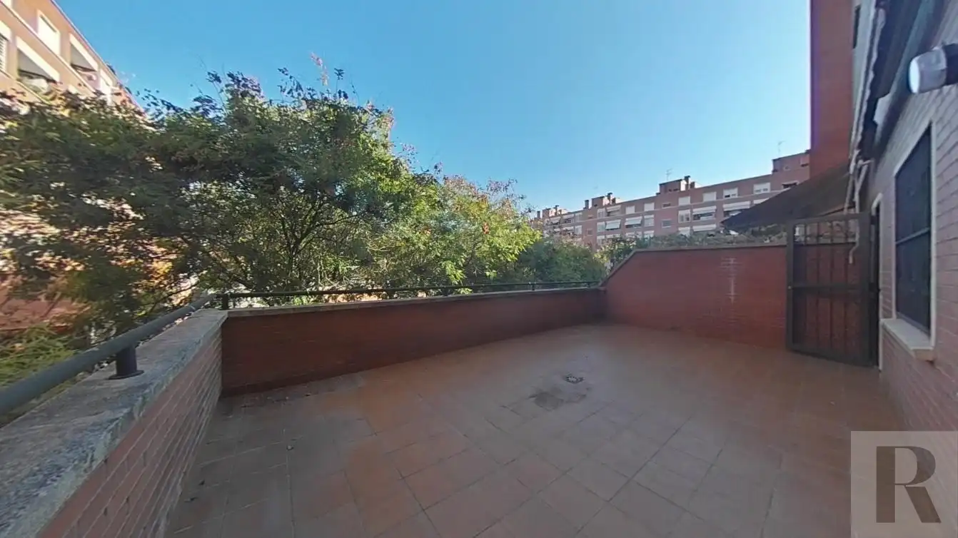 Terraza de Piso en venta en Sabadell con Calefacción y Terraza