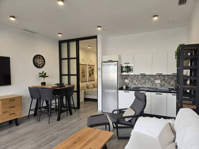 Apartamento en Alquiler en Gelves