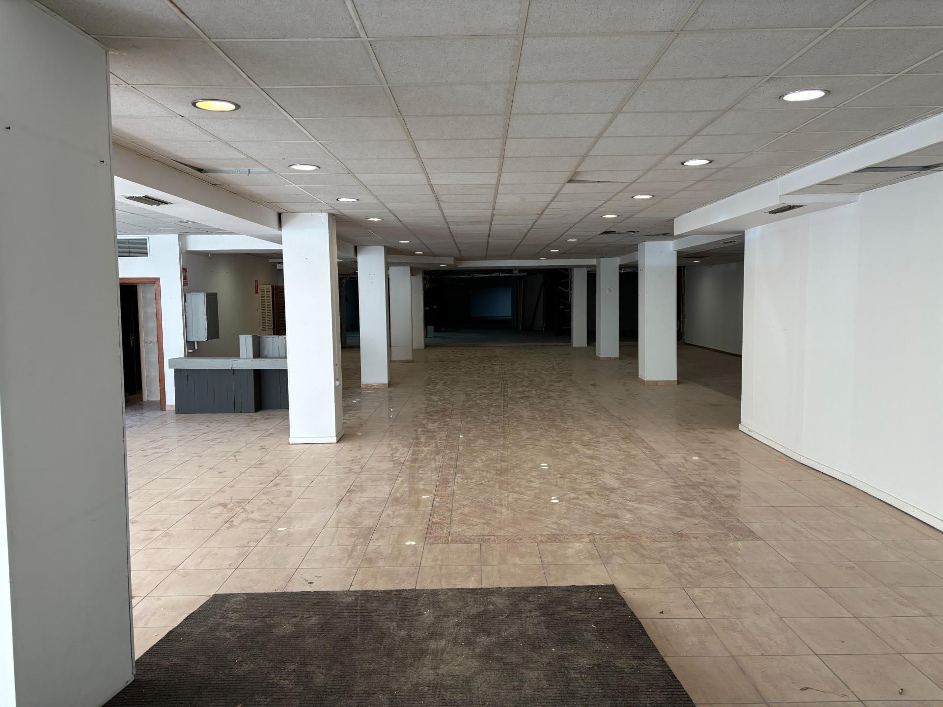 Premises for sale in Andratx
