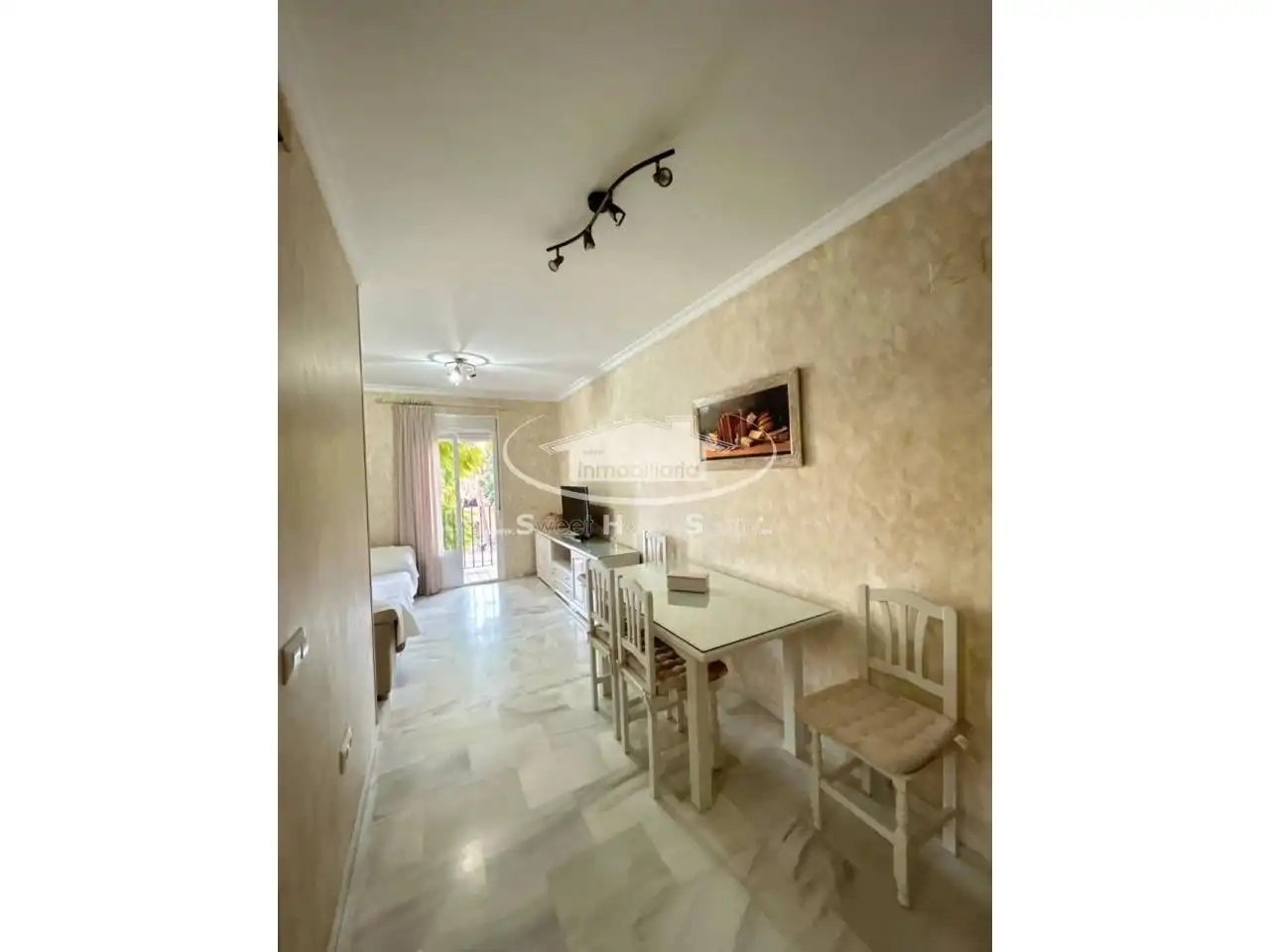 Dining room of Flat for rent in V Centenario - Piletas - Capuchinos