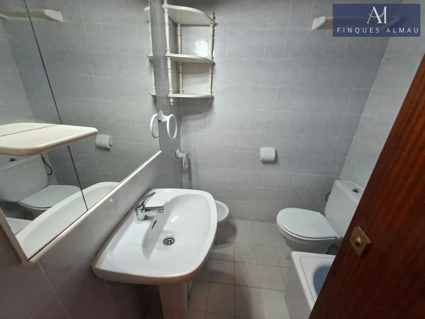 Bathroom of Flat for sale in Sant Pere de Ribes  with Terrace, Storage room and Furnished