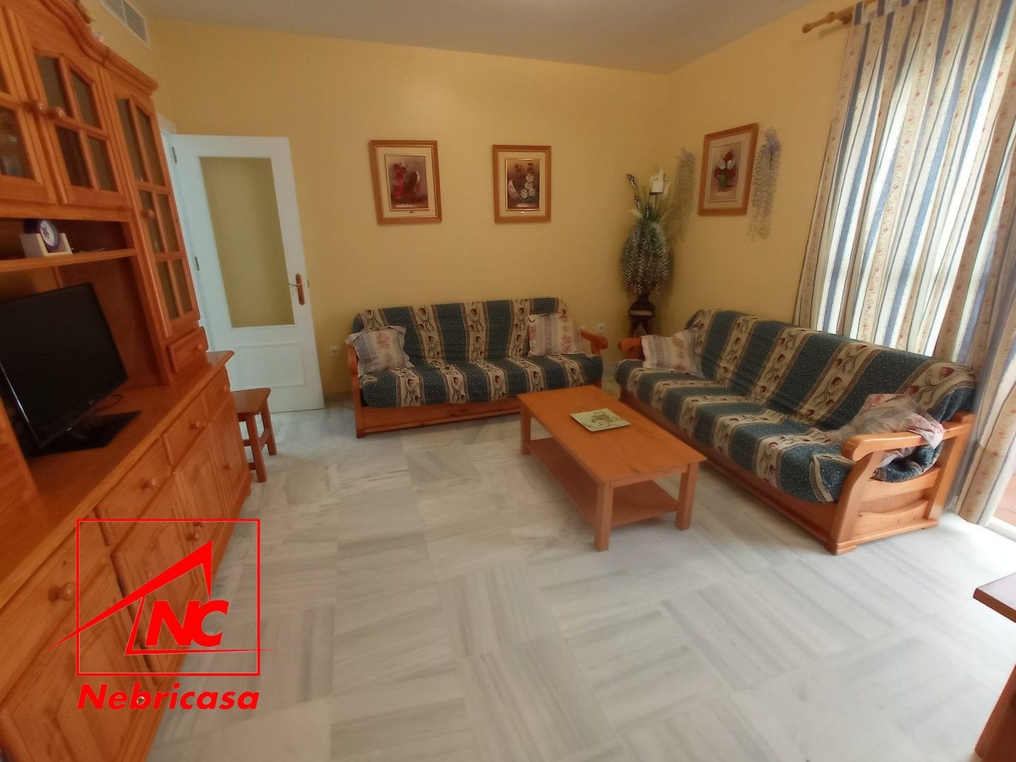 Living room of Flat for sale in Rota  with Air Conditioner and Swimming Pool