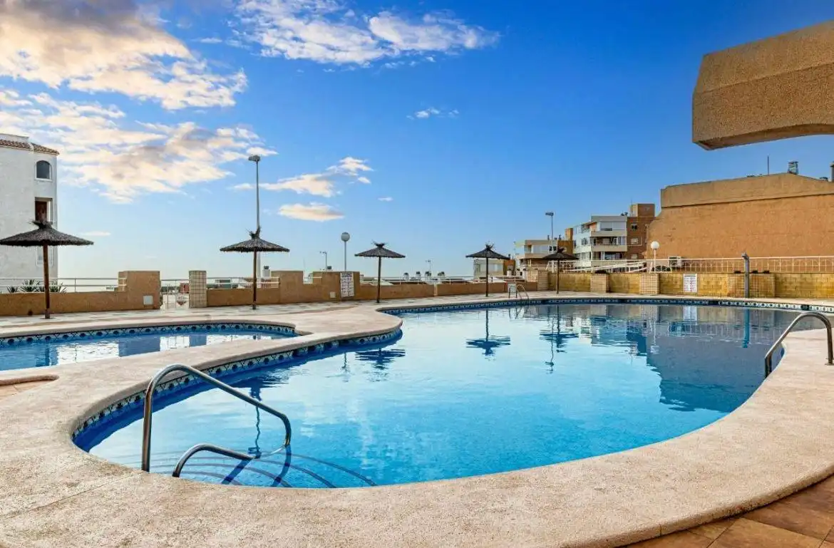 Wohnung mit Pool zur Miete in Los Arenales del Sol, imagen 22