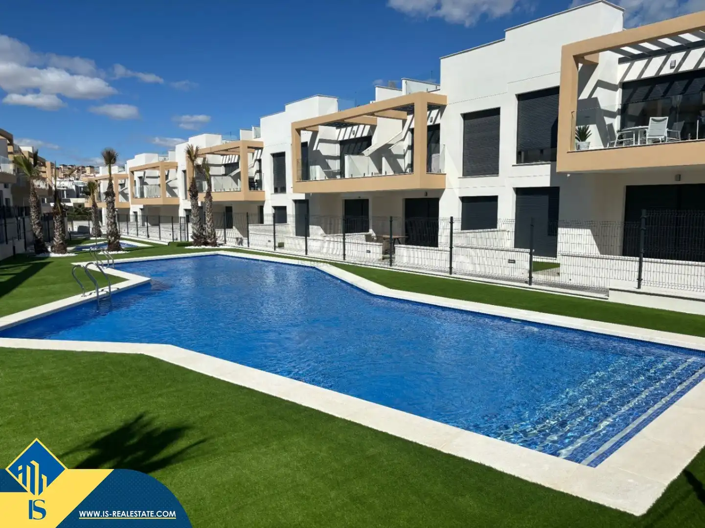 Swimming pool of Flat for sale in Orihuela  with Terrace, Furnished and Oven