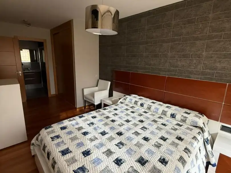Habitación de Piso en venta en Ares