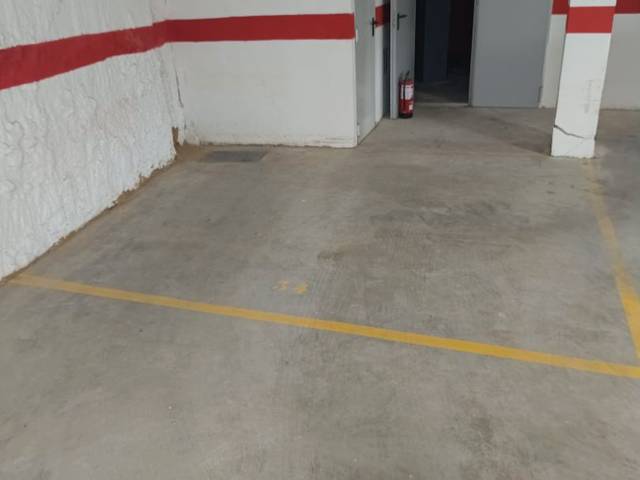 Garaje en Alquiler en Carrer Marià Fortuny, 3 en Casc Antic - Nou Cambrils