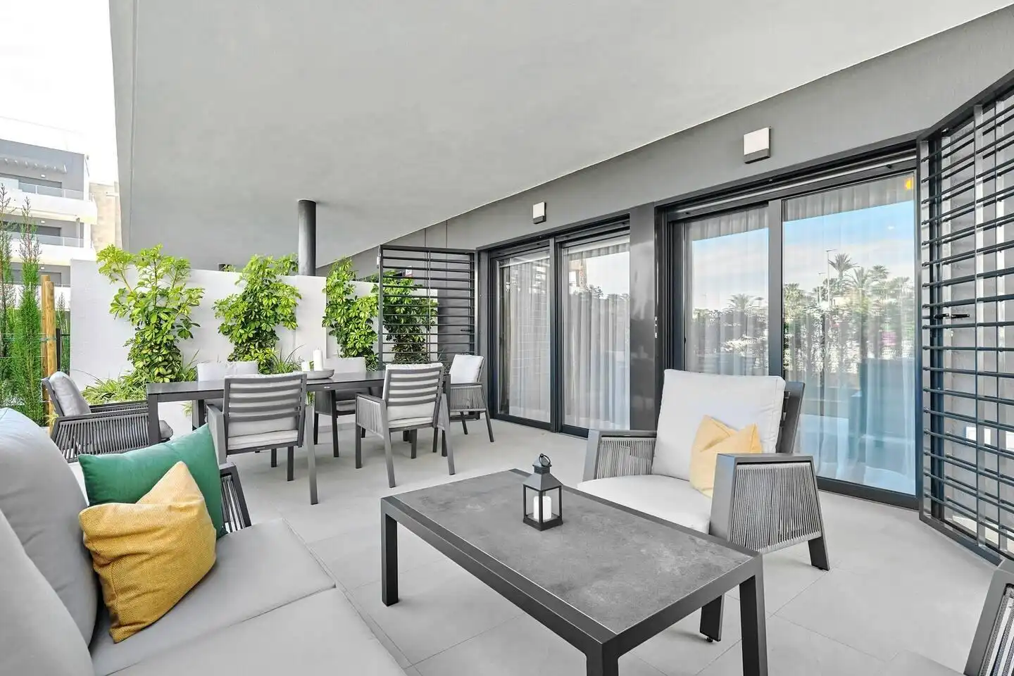 Terrassa de Planta baixa en venda en Orihuela amb Aire condicionat, Jardí privat i Terrassa