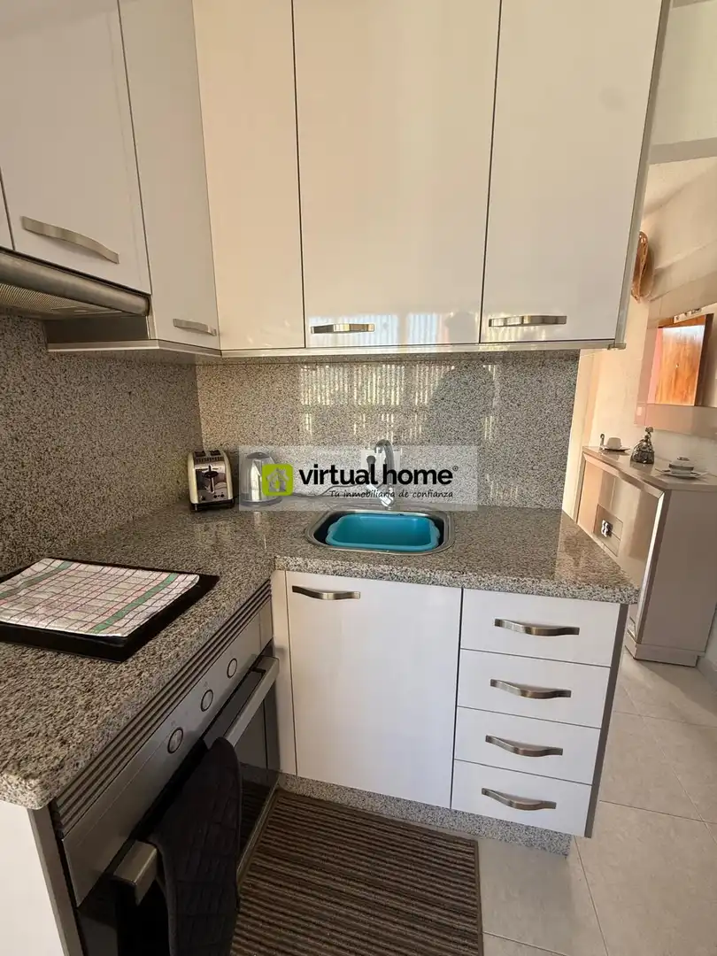 Cocina de Piso en venta en Benidorm con Aire acondicionado, Terraza y Amueblado