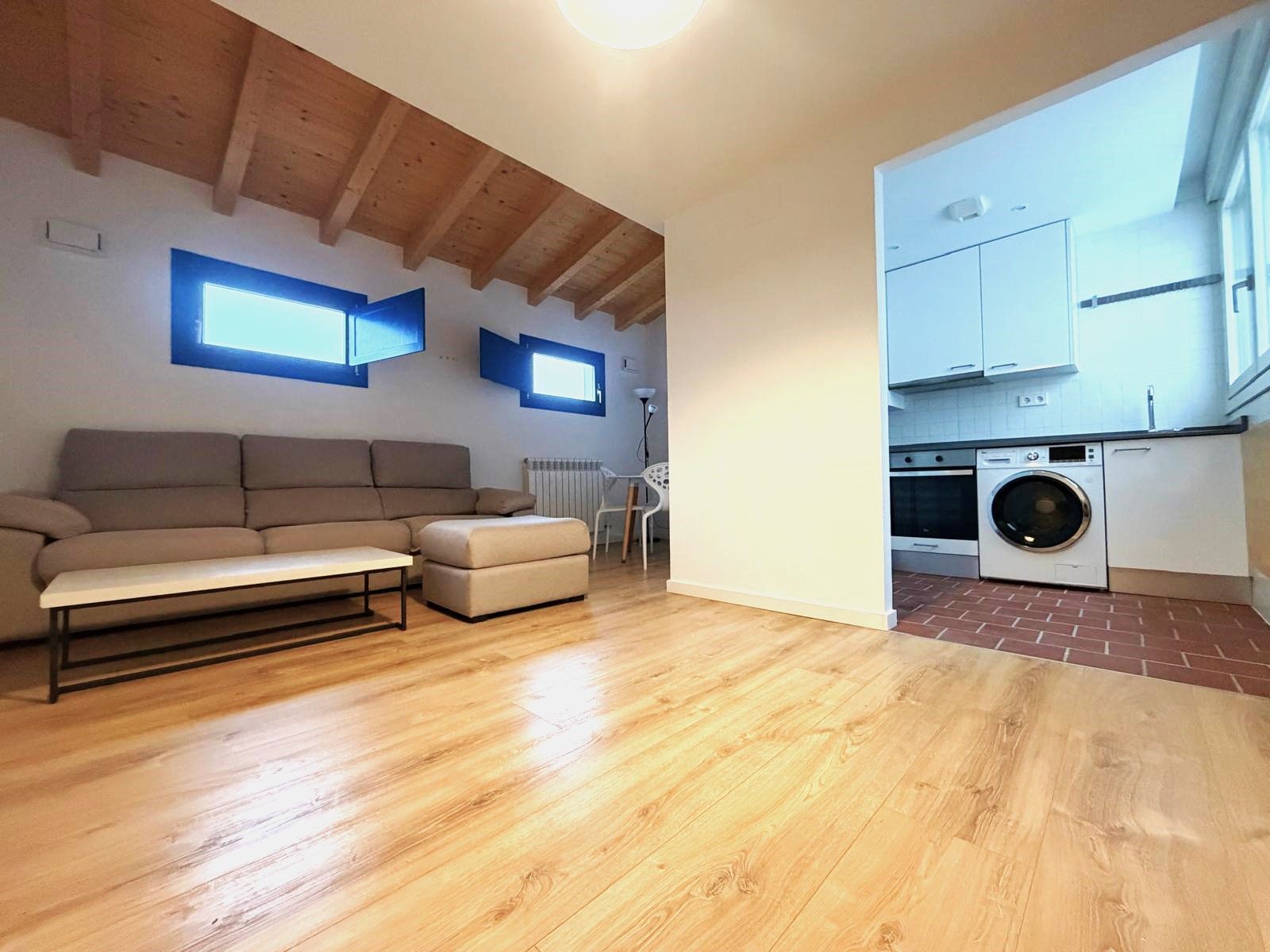 Living room of Duplex to rent in  Logroño  with Heating and Furnished