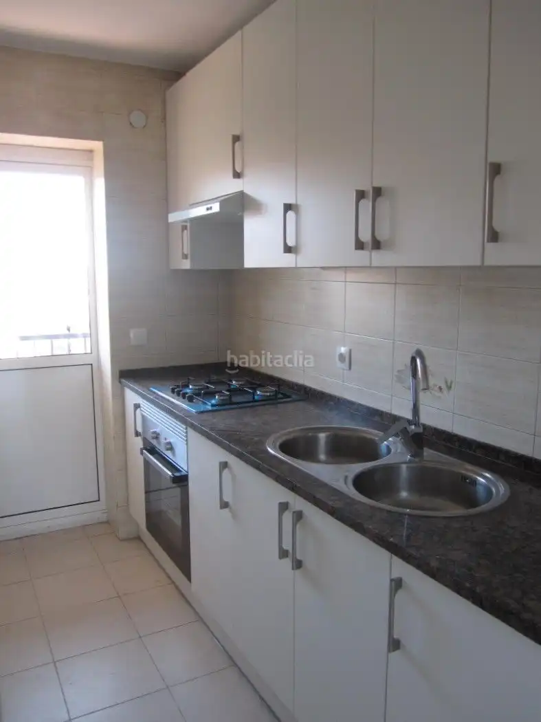 Piso en venta en El Palau - Escorxador, imagen 2