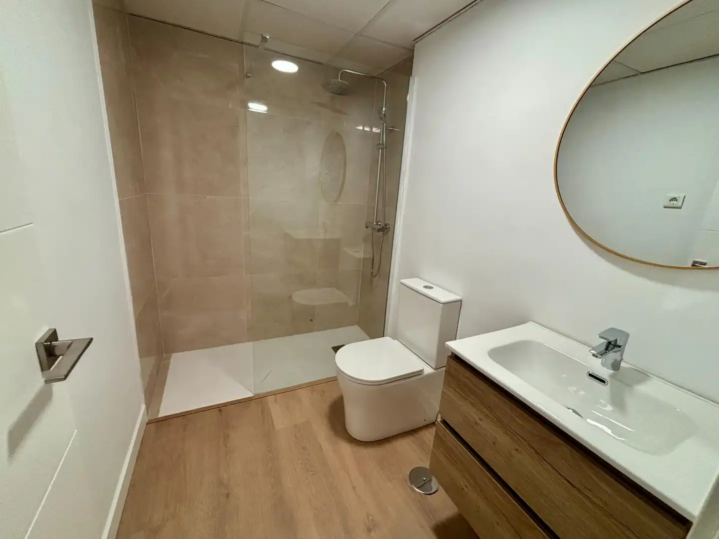 Bathroom of Attic for sale in Torremolinos  with Terrace and Community pool