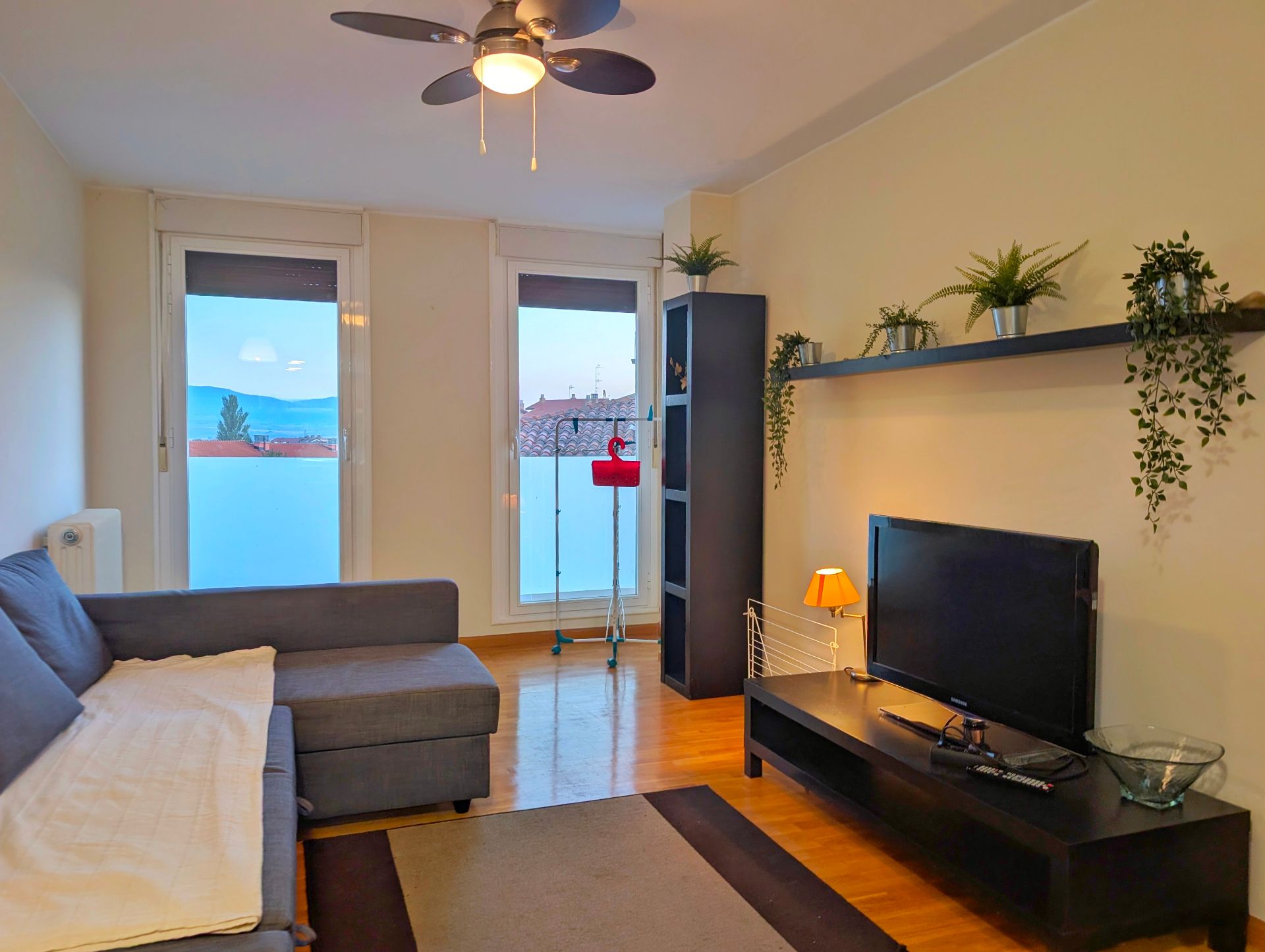 Sala de estar de Apartamento en venta en Cihuri con Calefacción, Trastero y Amueblado