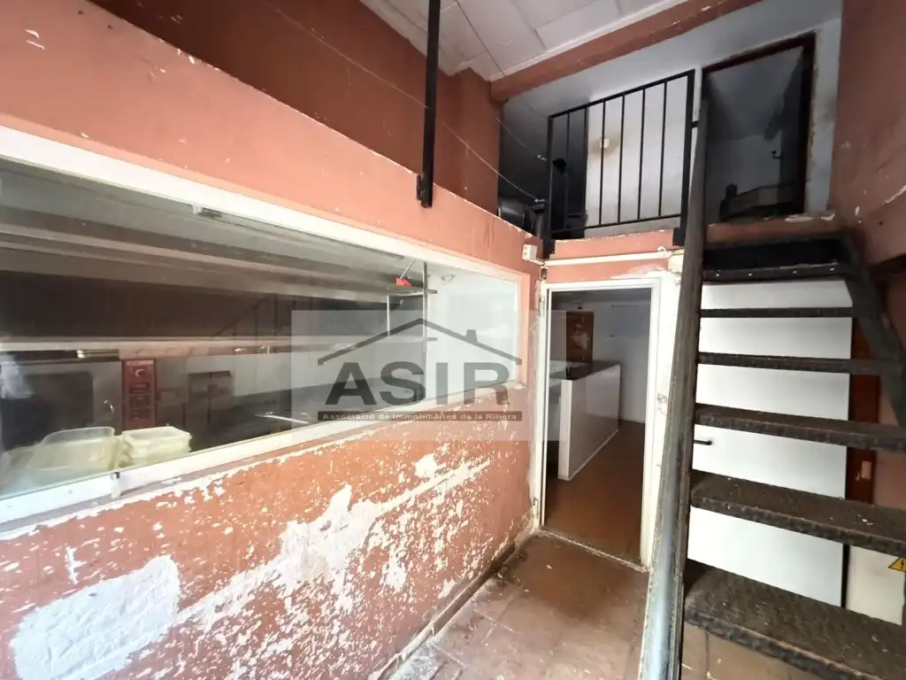 Local en venta en Alzira